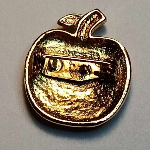 Vintage Rhinestone Red Apple Brooch Unsigned Pin Jewelry Accessory Jewellry - Picture 3 of 5
